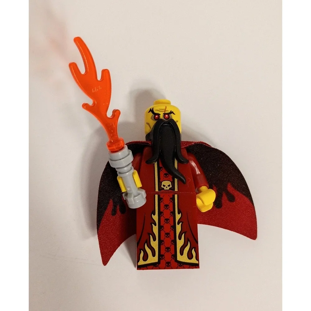 LEGO COLLECTIBLE MINIFIGURES Series 13 Evil Wizard
